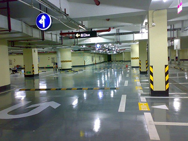 金刚砂耐磨地坪